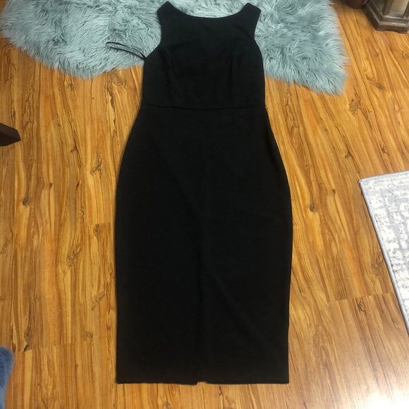 Stunning lace back little black dress - Picture 3 of 5